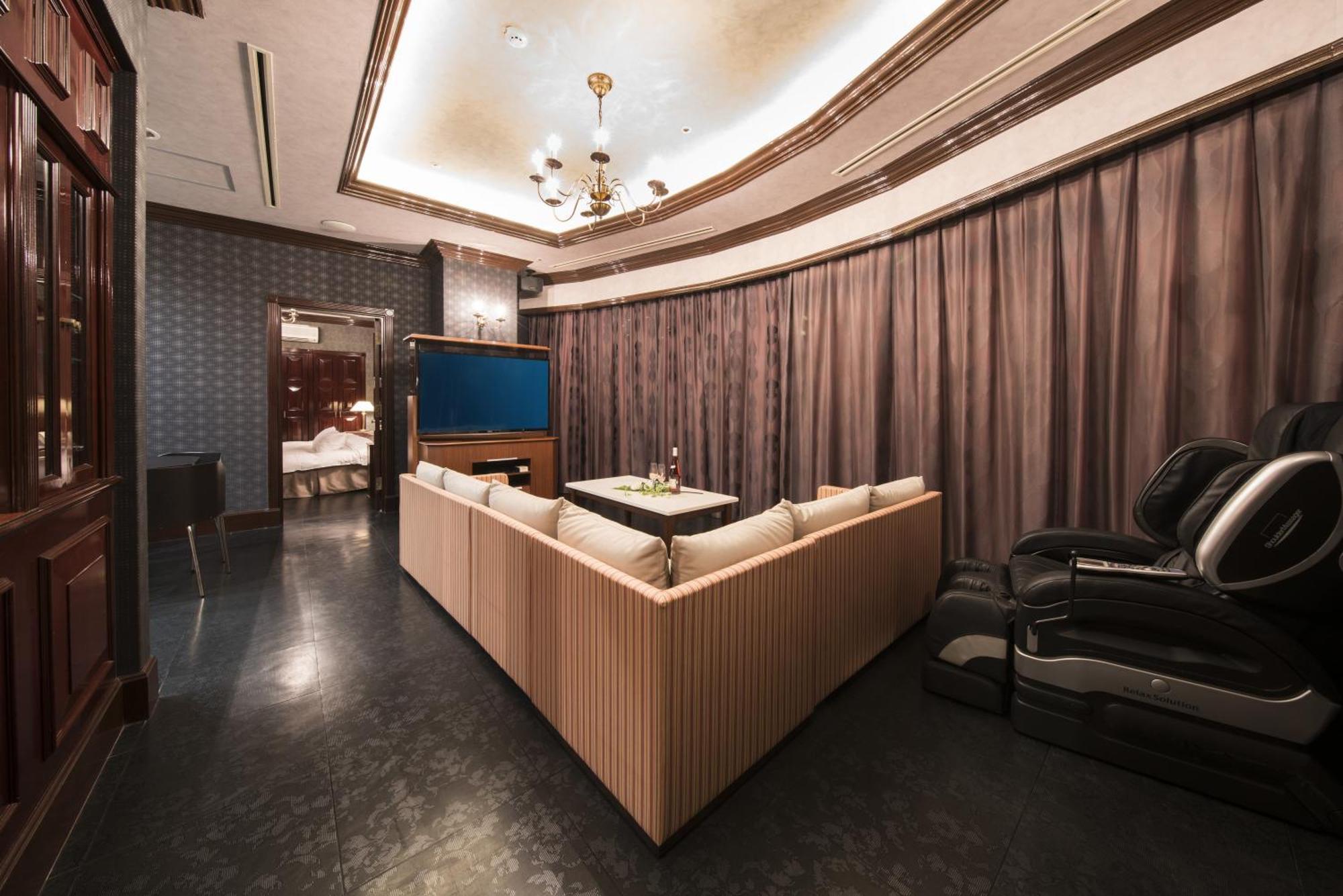 Hotel Alps (Adults Only) Осака Экстерьер фото