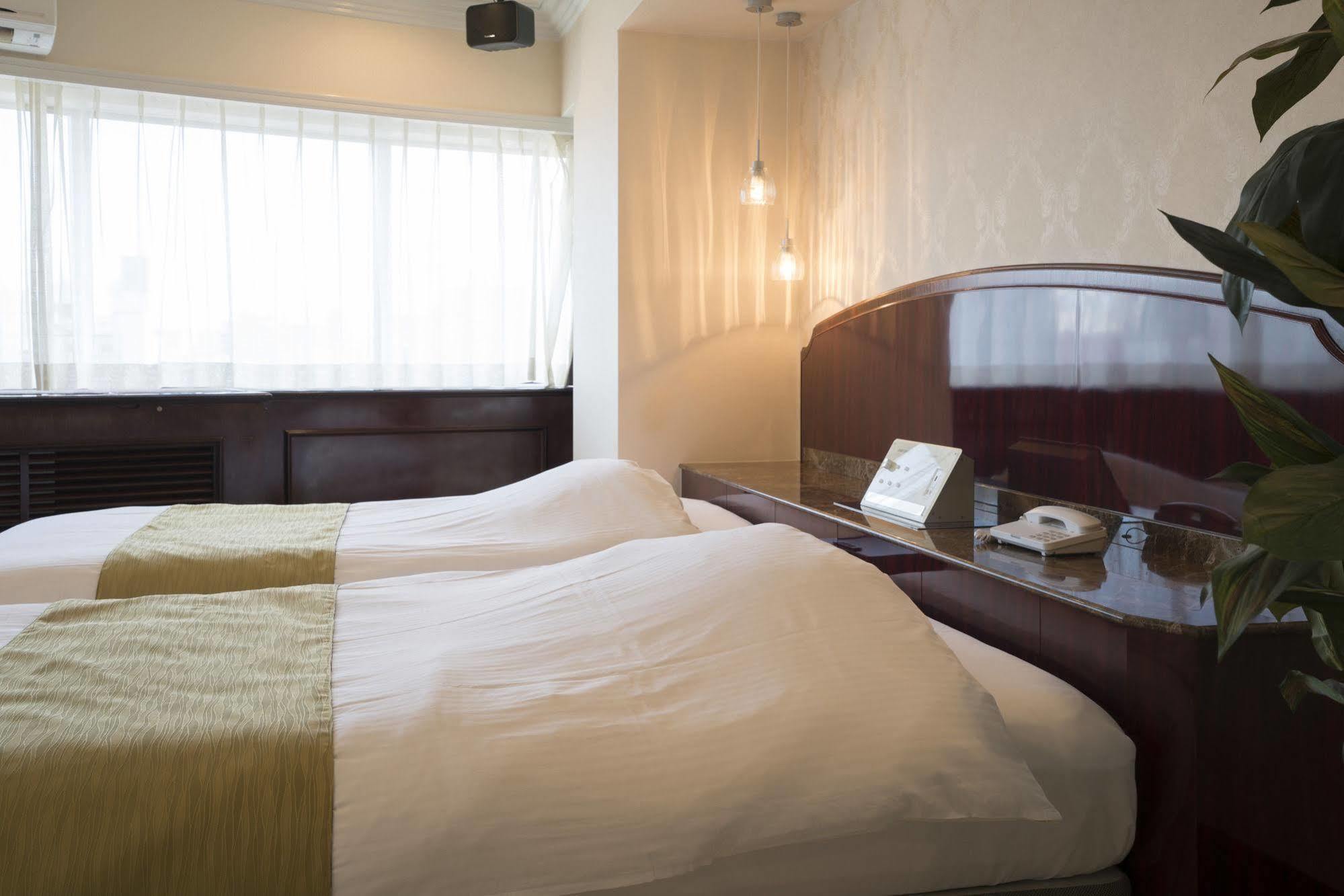 Hotel Alps (Adults Only) Осака Экстерьер фото